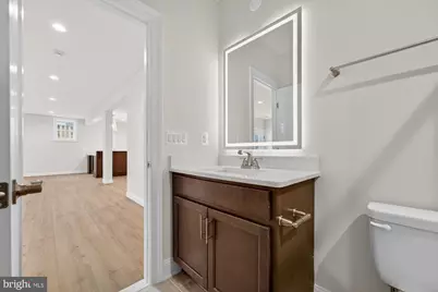 906 Frederick Street SW, Vienna, VA 22180 - Photo 81