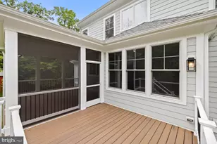 906 Frederick St SW, Vienna, VA 22180 - Photo 87