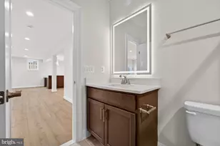 2335 Dale Dr, Falls Church, VA 22043 - Photo 79