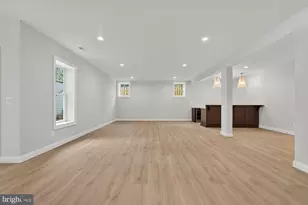 2335 Dale Dr, Falls Church, VA 22043 - Photo 77