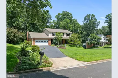 11608 Helmont Drive, Oakton, VA 22124 - Photo 61