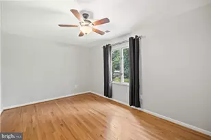 11608 Helmont Dr, Oakton, VA 22124 - Photo 45