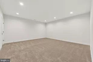 1711 Drewlaine Dr, Vienna, VA 22182 - Photo 95