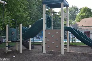 7522 Snowpea Ct, Alexandria, VA 22306 - Photo 15