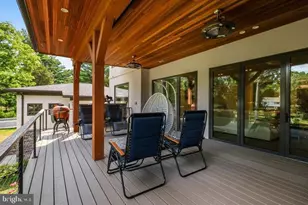 9604 Pembroke Pl, Vienna, VA 22182 - Photo 53