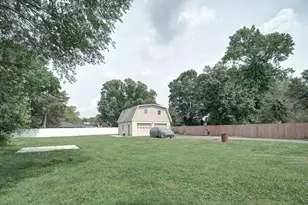 6625 Harrison Ln, Alexandria, VA 22306 - Photo 33