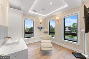 7054 Liberty Ln, McLean, VA 22101 - Photo 49