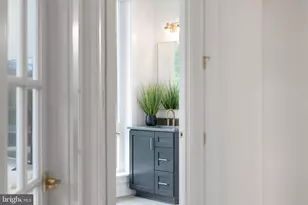 7040 Liberty Ln, McLean, VA 22101 - Photo 9