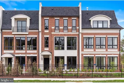 7040 Liberty Lane, McLean, VA 22101 - Photo 3