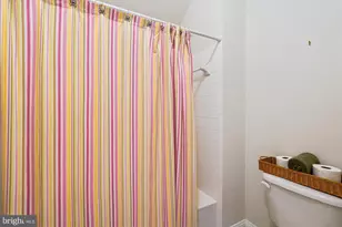 6975 Idylwood Rd, Falls Church, VA 22043 - Photo 39