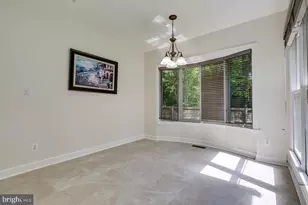 1489 Broadstone Pl, Vienna, VA 22182 - Photo 9