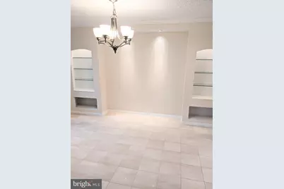 8350 Greensboro Drive #712, McLean, VA 22102 - Photo 11