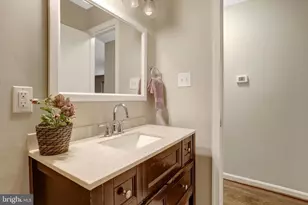 8449 Thames St, Springfield, VA 22151 - Photo 29