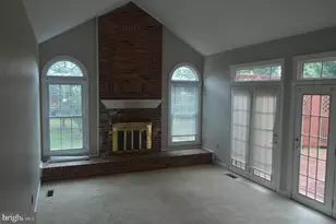 5362 Sequoia Farms Dr, Centreville, VA 20120 - Photo 15