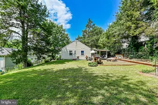 7421 Howard Ct, Falls Church, VA 22043 - Photo 5