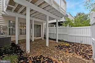 12033 Edgemere Cir, Reston, VA 20190 - Photo 43