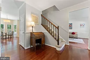 15107 Wetherburn Dr, Centreville, VA 20120 - Photo 3