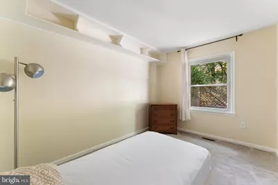 15107 Wetherburn Drive, Centreville, VA 20120 - Photo 17