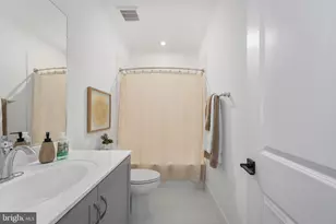 9424 Dandelion Dr, Lorton, VA 22079 - Photo 79