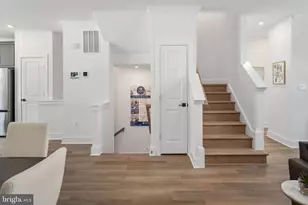 9424 Dandelion Dr, Lorton, VA 22079 - Photo 13