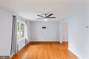 1407 Skyhaven Ct, Herndon, VA 20170 - Photo 5