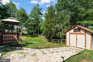 1407 Skyhaven Ct, Herndon, VA 20170 - Photo 43