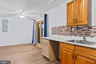 1407 Skyhaven Ct, Herndon, VA 20170 - Photo 37