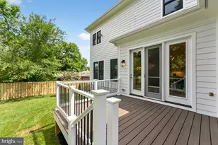 611 Gibson Dr SW, Vienna, VA 22180 - Photo 115