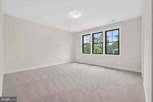 611 Gibson Dr SW, Vienna, VA 22180 - Photo 57