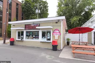 6323 Barrister Pl, Alexandria, VA 22307 - Photo 37