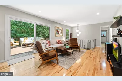 11612 Clipstone Lane, Reston, VA 20191 - Photo 5