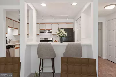 8386 Brockham Drive, Alexandria, VA 22309 - Photo 7