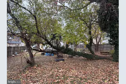 5715 Magnolia Lane, Falls Church, VA 22041 - Photo 5