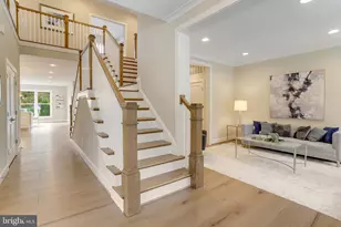 2418 Holt St, Vienna, VA 22180 - Photo 7