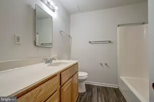 14369 Saguaro Pl, Centreville, VA 20121 - Photo 13