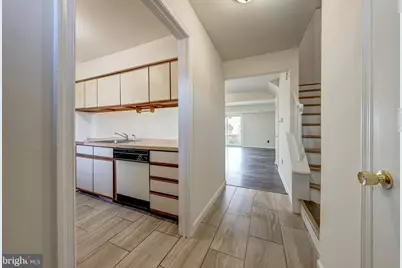 14369 Saguaro Place, Centreville, VA 20121 - Photo 5