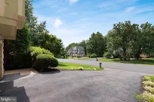 11665 Gilman Ln, Herndon, VA 20170 - Photo 3