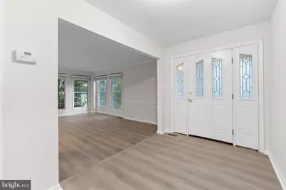 11665 Gilman Lane, Herndon, VA 20170 - Photo 5