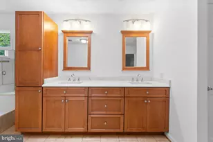 11665 Gilman Ln, Herndon, VA 20170 - Photo 57