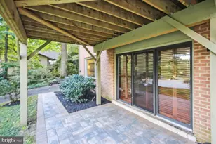 11221 S Shore Rd, Reston, VA 20190 - Photo 41