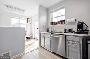 7011 Murray Ln, Annandale, VA 22003 - Photo 19