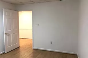 5717 Centre Square Dr, Centreville, VA 20120 - Photo 11