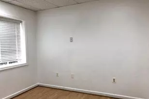 5717 Centre Square Dr, Centreville, VA 20120 - Photo 15