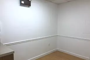 5717 Centre Square Dr, Centreville, VA 20120 - Photo 19