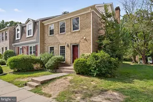 7937 Bethelen Woods Ln, Springfield, VA 22153 - Photo 19