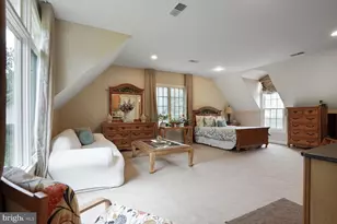 9864 Walker Glen Ct, Great Falls, VA 22066 - Photo 63