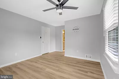 8298 Lindside Way, Springfield, VA 22153 - Photo 23