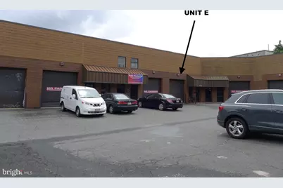 8451 Hilltop Road #E, Fairfax, VA 22031 - Photo 1