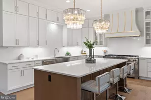 1805 Mcguire Ct, Vienna, VA 22182 - Photo 17