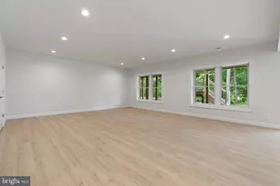 1805 Mcguire Ct, Vienna, VA 22182 - Photo 77